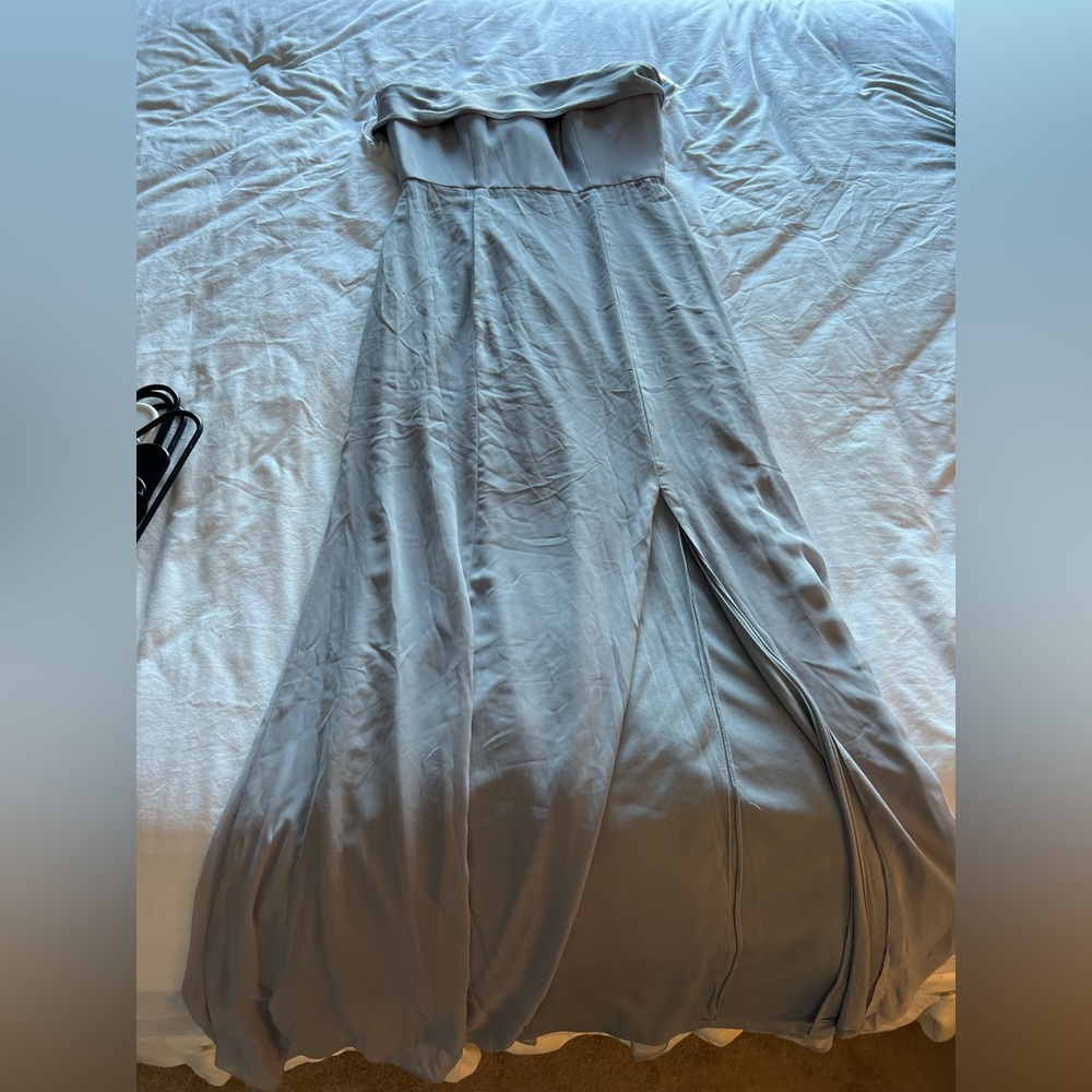 Sleeveless gown